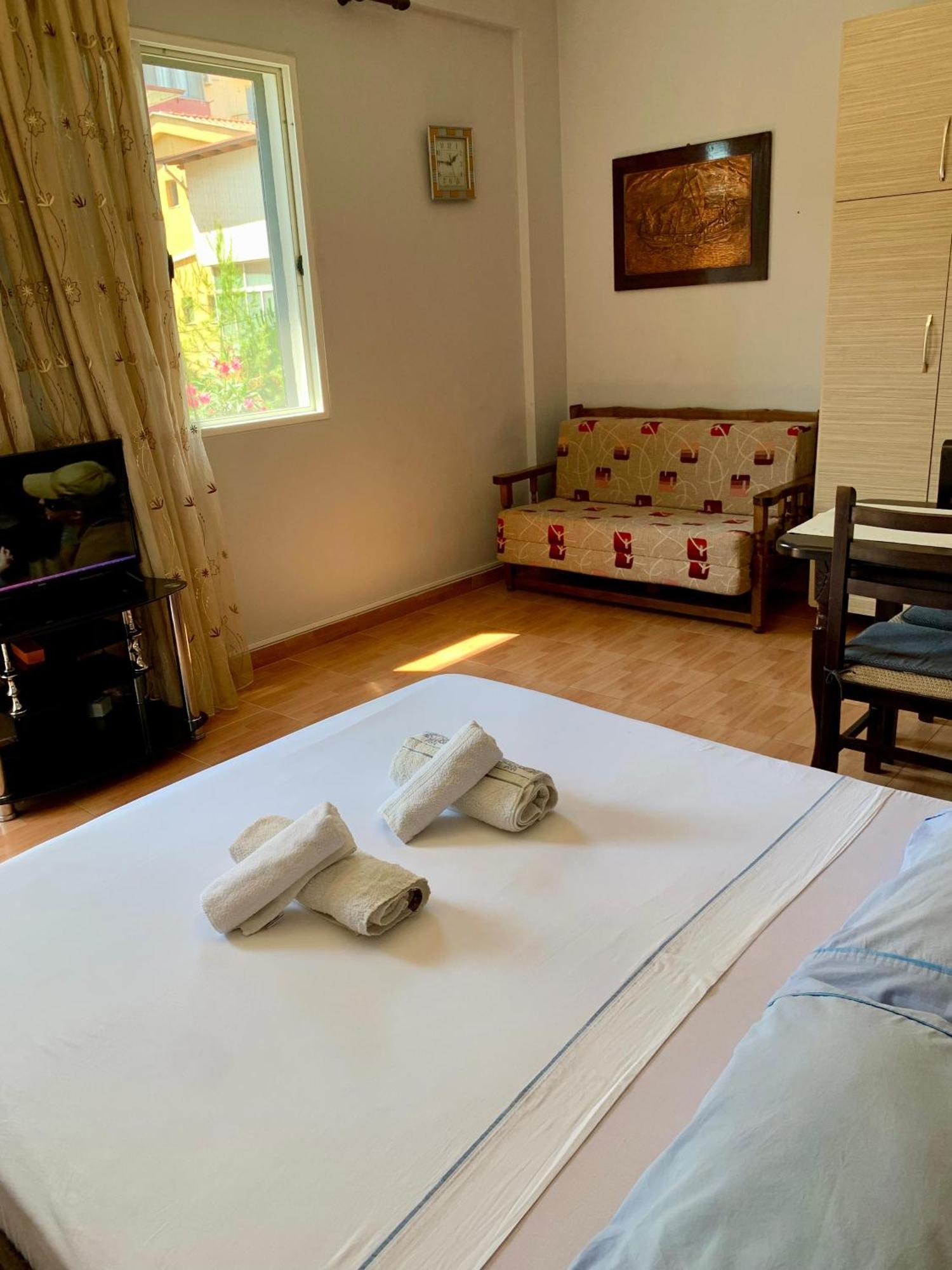Gazi'S Apartament For Rent ゴーレム エクステリア 写真